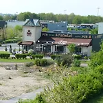Hotel En Champagne 2*