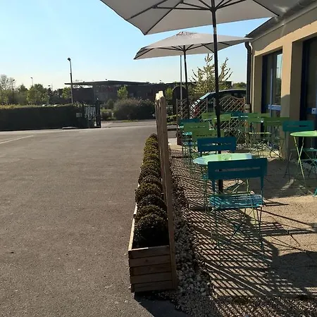 فندق En Champagne شالو أو شُمْبانيِ
